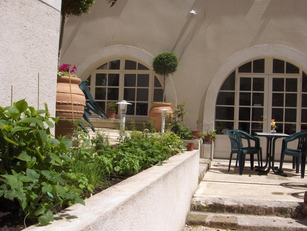 Auberge De La Tour Mennetou-sur-Cher Eksteriør bilde